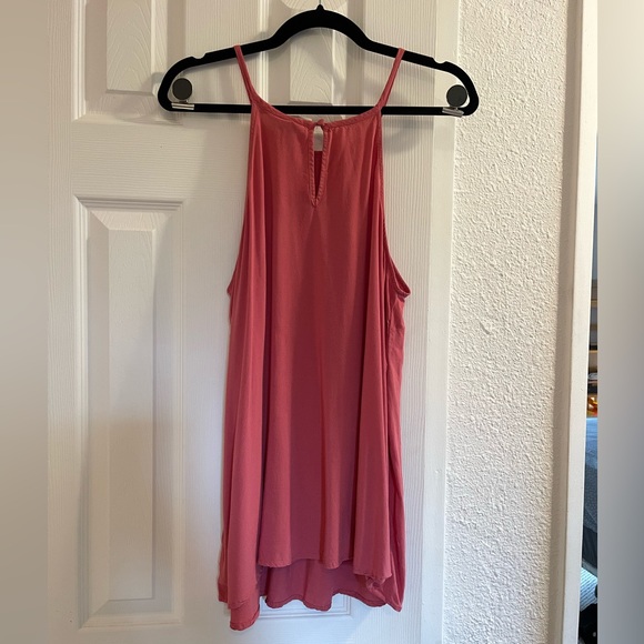 Torrid Flowing Halter Tank Top | Salmon Pink | Torrid Size 0 - Picture 2 of 7